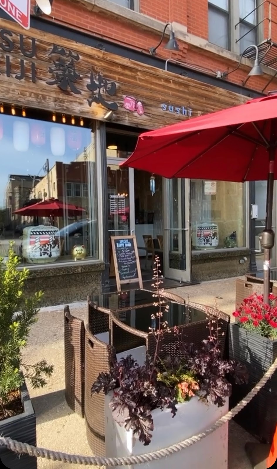 Tsukiji Sushi Sake Bar