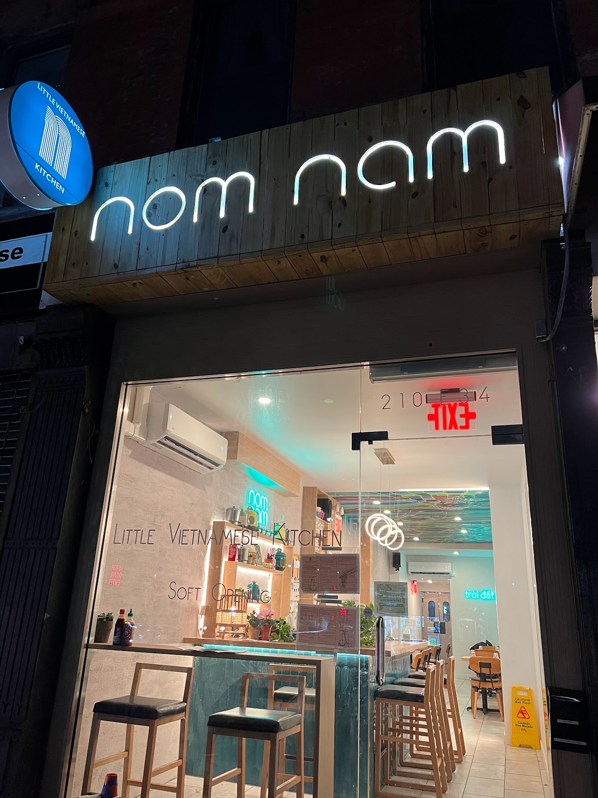 Nom Nam