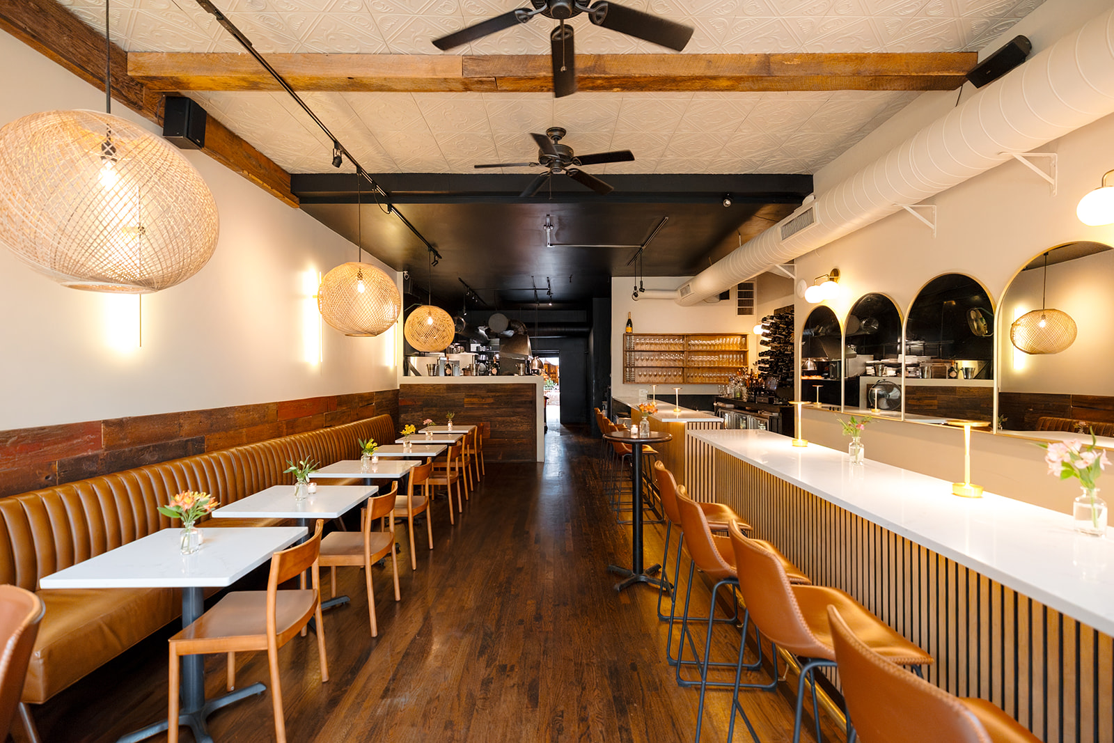 Volo Restaurant Wine Bar