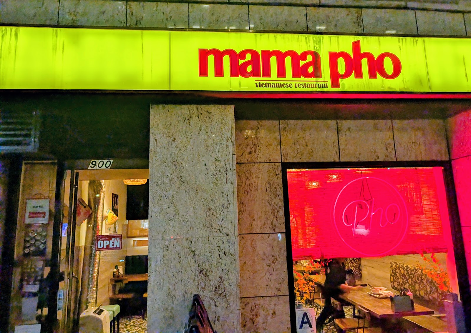 Mama Pho