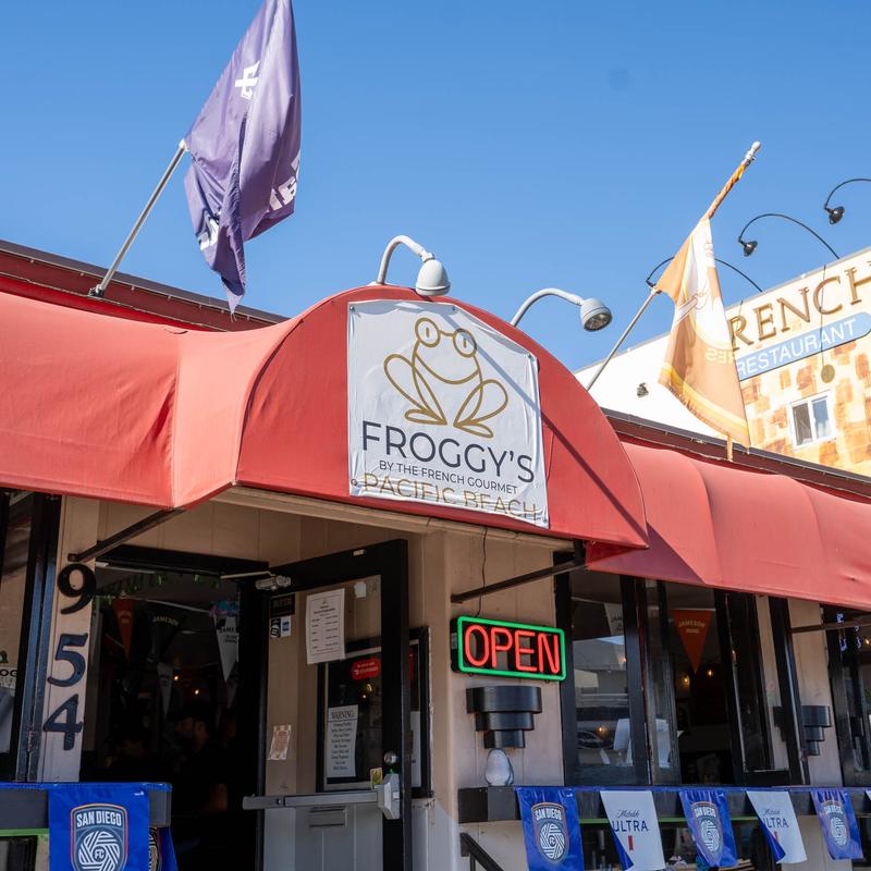 Froggy's by the French Gourmet