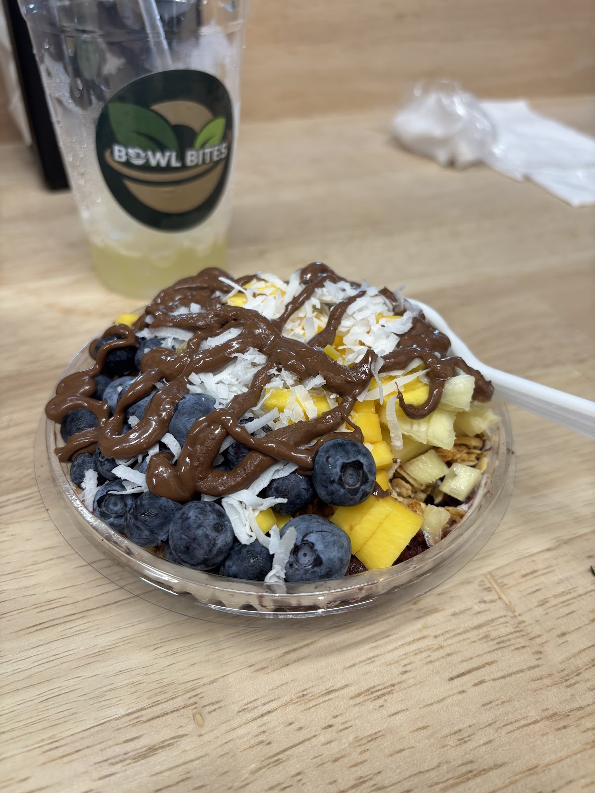 Bowl Bites acai bowl