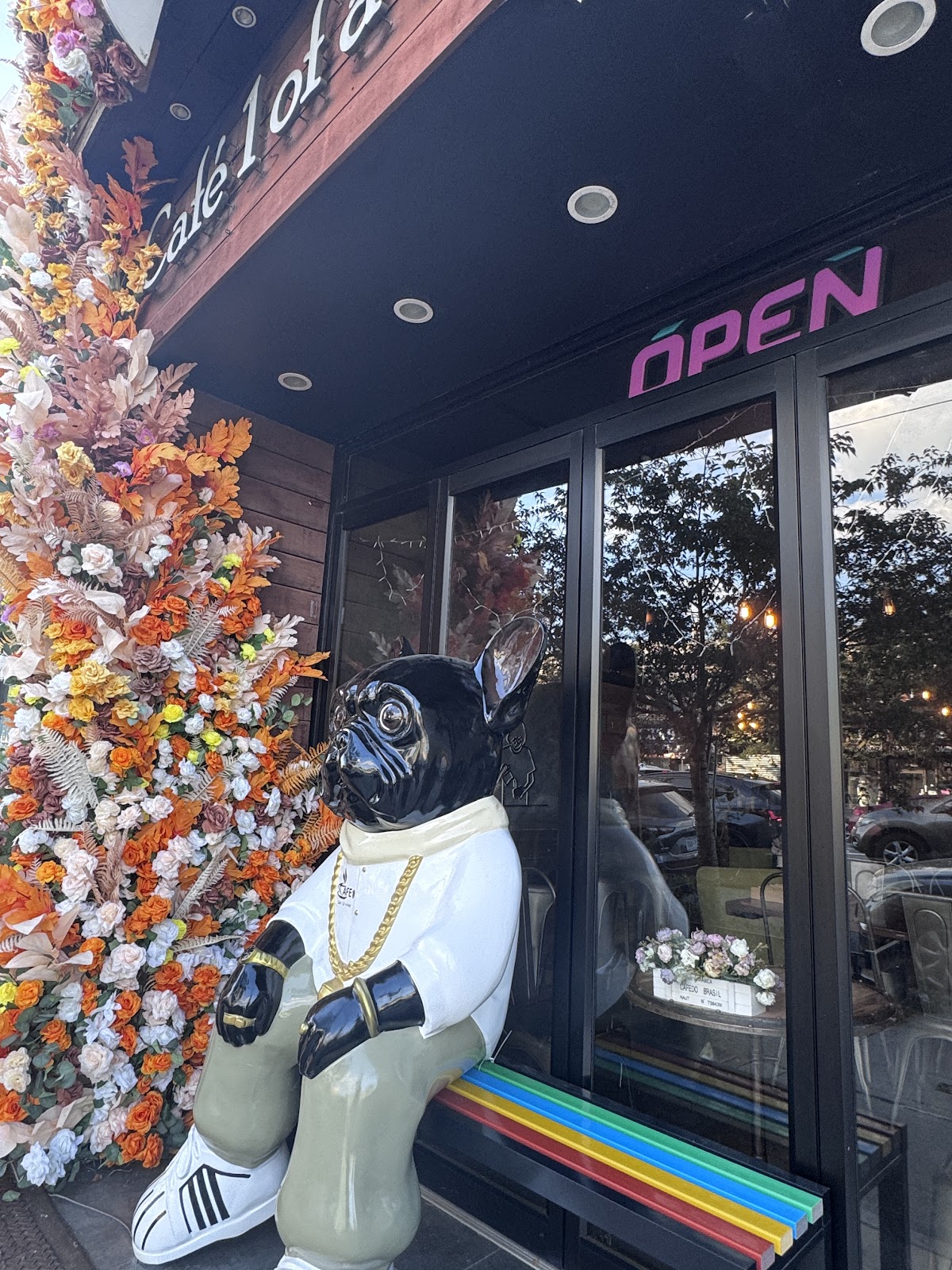Cafe 1 Of A Kind