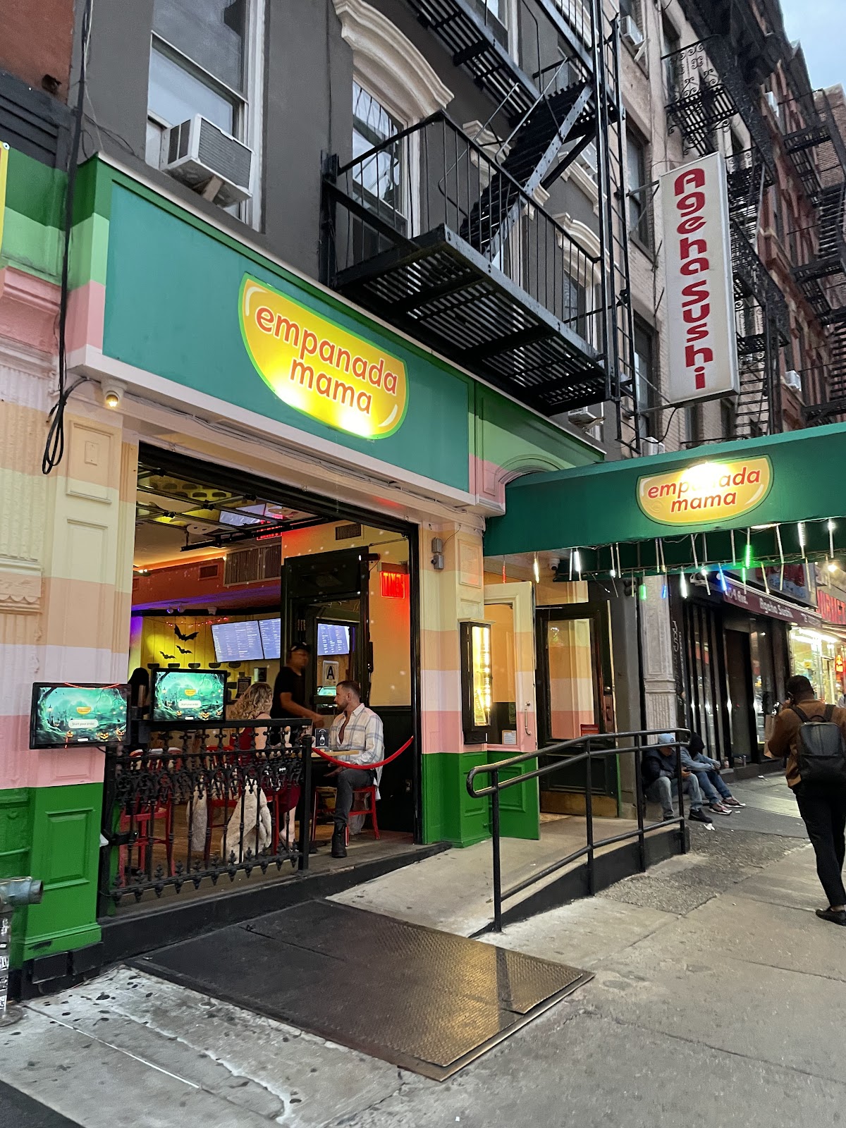 Empanada Mama - Hell's Kitchen