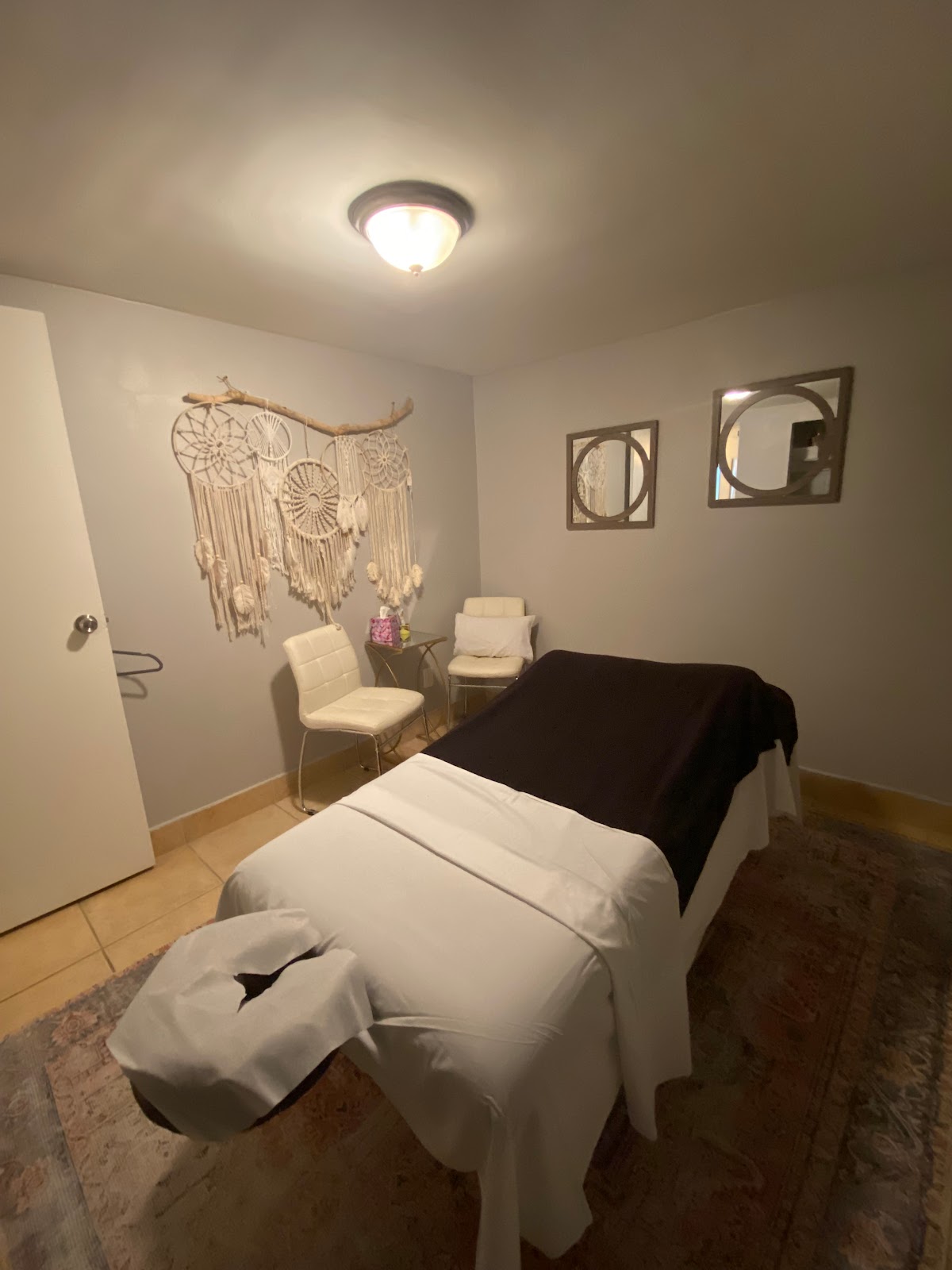 LizWell Massage Therapy