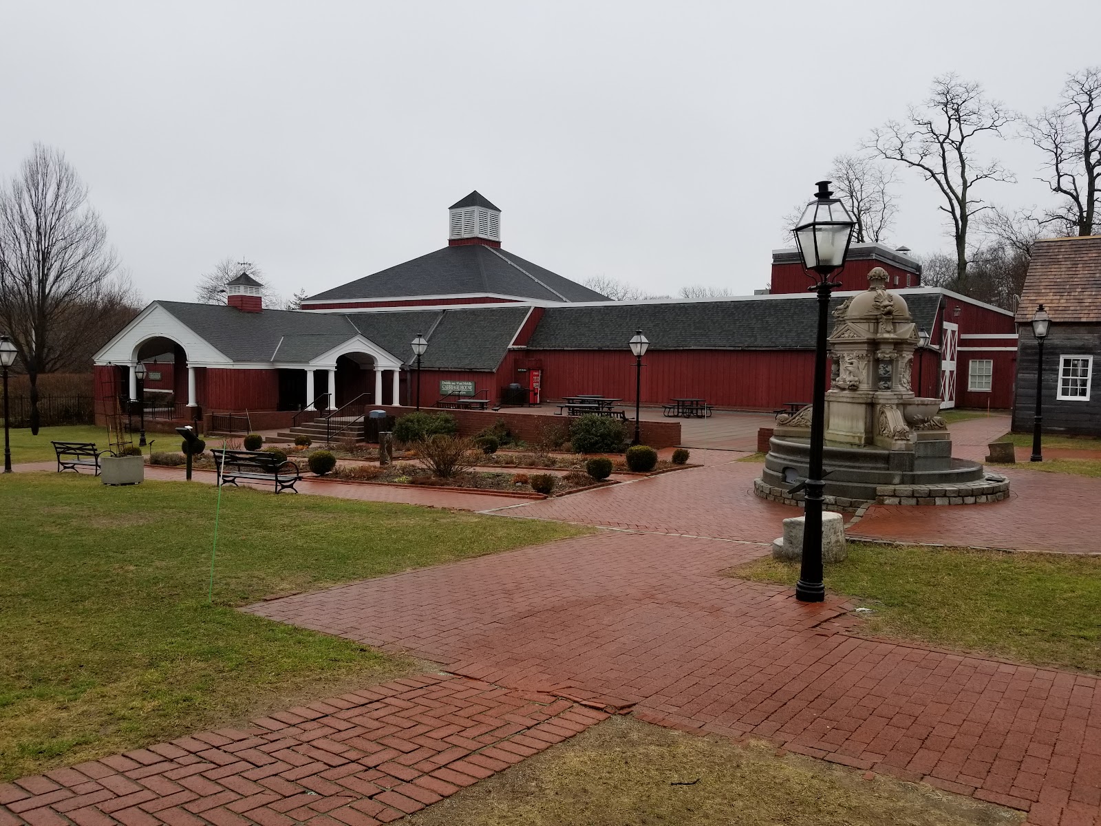 The Long Island Museum